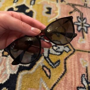 Polarized RAY BAN sunglasses